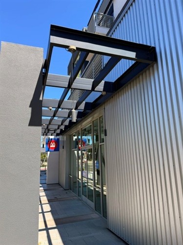 Gallery Image right_front.jpg