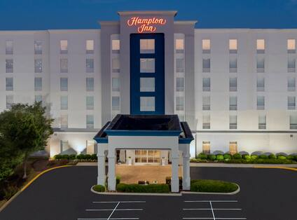 Hampton Petersburg Southpark