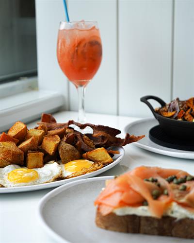 Gallery Image DSC06049.jpg