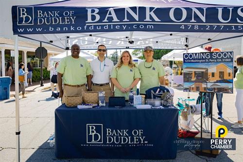 Gallery Image DogwoodFestival2024Watermarked-336.jpg