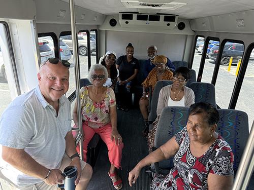 Gallery Image seniors_bus_wocc.jpg