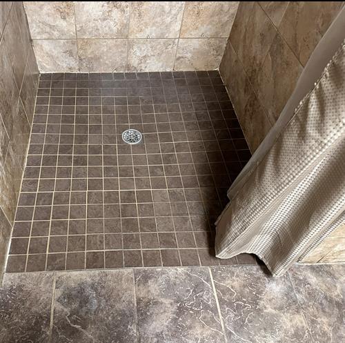 Gallery Image harbor-commercial-cleaning-tile-shower-after-orlando-winter-haven-tampa.jpg