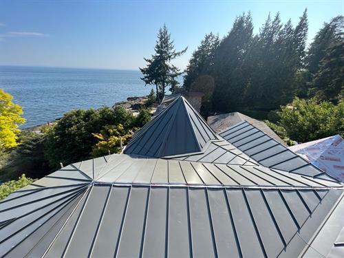 Durable & Stylish Metal Roofs in Vancouver, Paragon Roofing BC – Built to Withstand Any Weather Durable & Stylish Metal Roofs in Vancouver, Paragon Roofing BC – Built to Withstand Any Weather