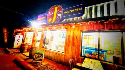 Gallery Image 1000030189.jpg