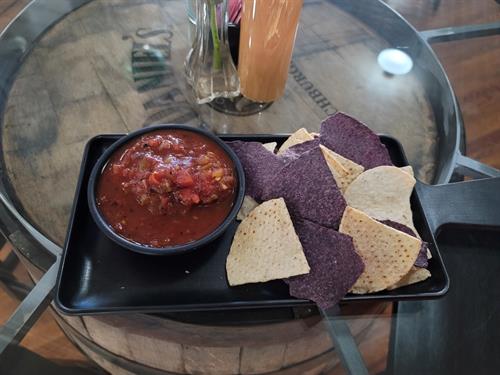 Gallery Image Parlor_-_Chips_and_Salsa.jpg