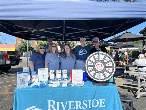 Bill Dyche hosting a Kankakee Farmers Market Remote with Riverside Healthcare.