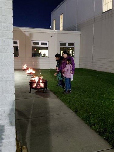 Gallery Image Marshmello_Melting_Stations.jpg