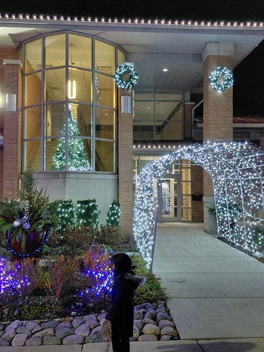 Gallery Image Village_of_Hodgkins.jpg