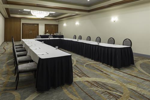 Corporate meetings and events have all their business needs satisfied.  