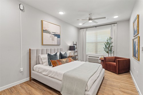 Gallery Image 150-web-or-mls-4453-heritage-glen-dr.jpg