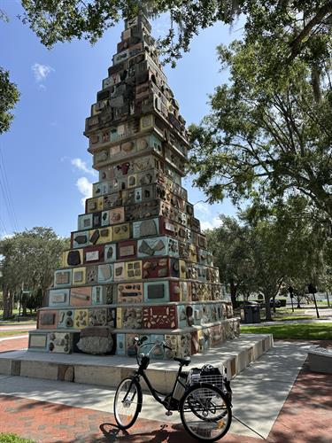 Monument of States on the Kissimmee Lakefront E-Trike Tour.