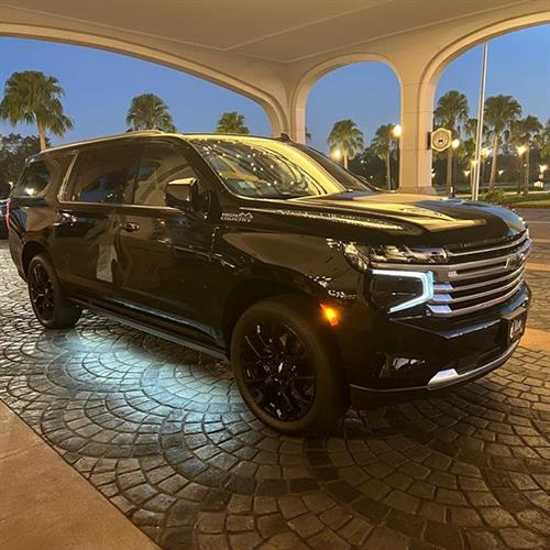 Gallery Image Olive-Luxury-Ride-right-side-GPB.jpg
