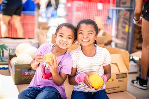 When you support Feeding San Diego, you help get nutritious food into the hands of people in need from across San Diego County
