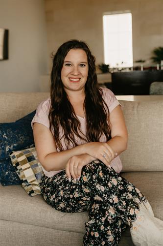 Shayna Wilson, owner of Simply Sign Mobile Notary.