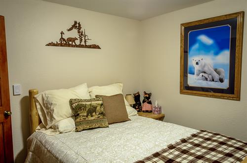 Queen Bed Queen Bed