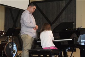 Student performing at the Spring 2019 Recital Student performing at the Spring 2019 Recital