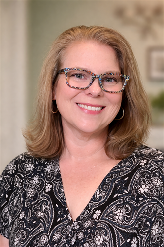 Gallery Image Shannon_Headshot.png