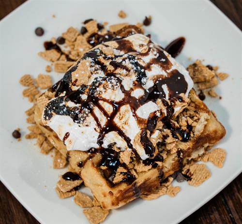 S'mores waffle