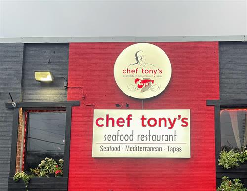 Gallery Image chef_tonys_rockville_amalfi_new_sign.jpg