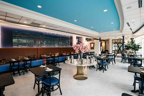 Main Dining Main Dining