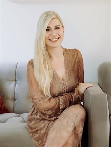 Gallery Image headshot.jpg