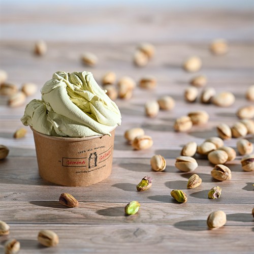 Gallery Image Pistachio_Gelato_Cup_New.jpg