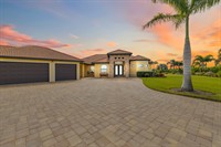 Amy Badiali - Heidi Schrock Team - Re/Max Palm Realty - Port Charlotte