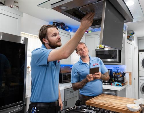 Gallery Image RepairTechatMarcyBrowePhoto-133.jpg Gallery Image RepairTechatMarcyBrowePhoto-133.jpg