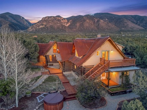 Gallery Image 178_Quintana_Road_Questa_NM_87556-1.jpeg