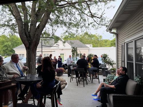 Gallery Image Patio_Space.jpg