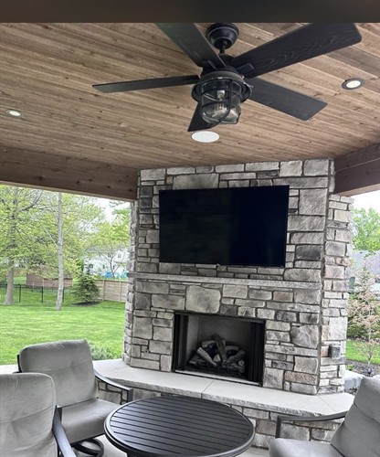 Gallery Image IMG_5201.jpeg