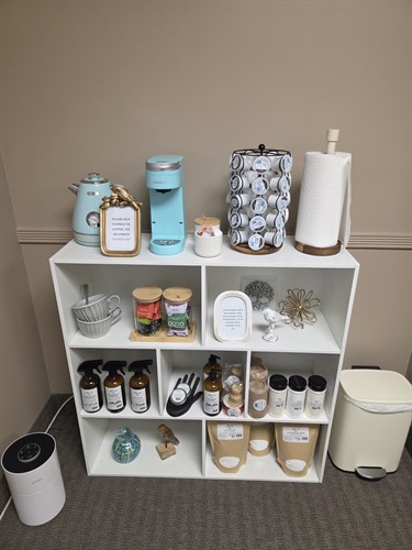 Coffee, Tea, Snacks and Retail area