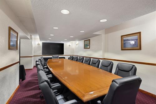 3 Meeting Rooms with 85" TVs