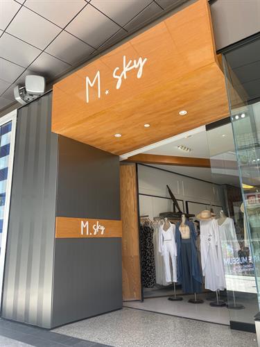 Gallery Image M_Sky_IIMG_0536.jpg