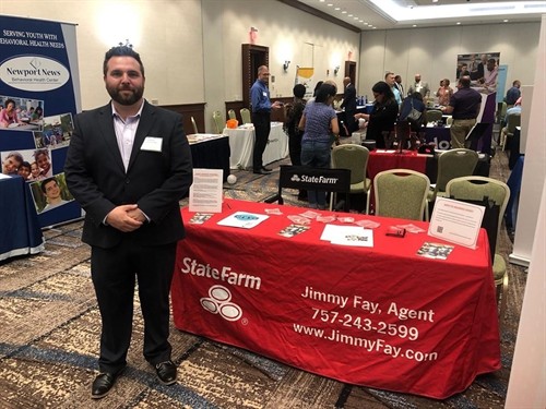 Gallery Image mil_career_fair.jpg