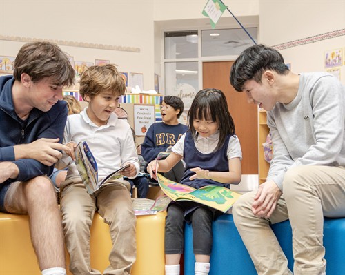 Gallery Image Senior_Buddies_Reading_5.jpg