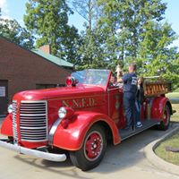 Gallery Image NNFD_Antique_engine_n.jpg