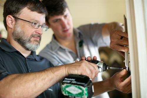 Gallery Image 050-K1347-_Lavallee_Electrical.jpg