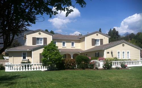 Single Family Home in Padua, Claremont 