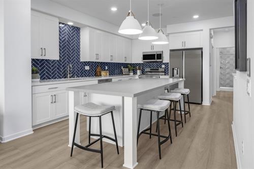 Gallery Image OlsonHomes_DescansoWalk_Redwood-Kitchen_6270c-4x200.jpg