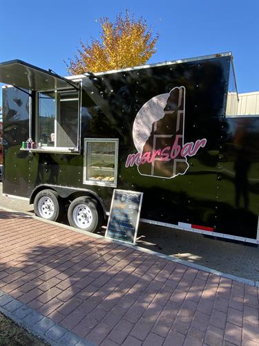 Food truck in the fall