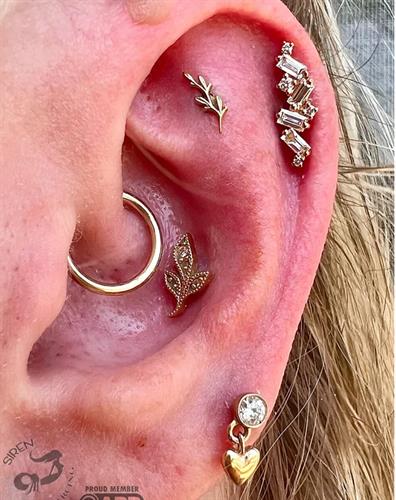Daith & Helix piercing