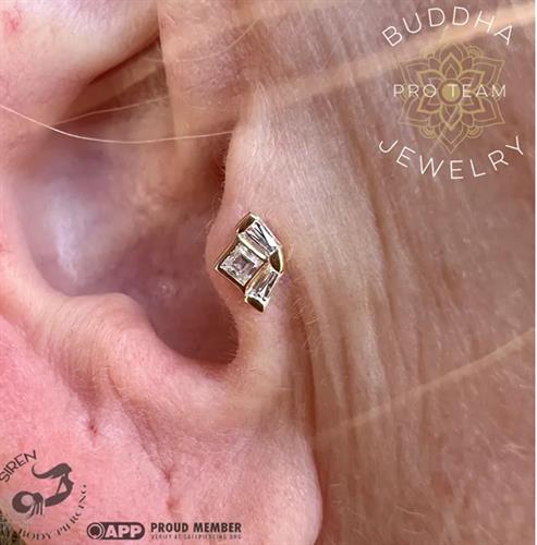 Tragus piercing