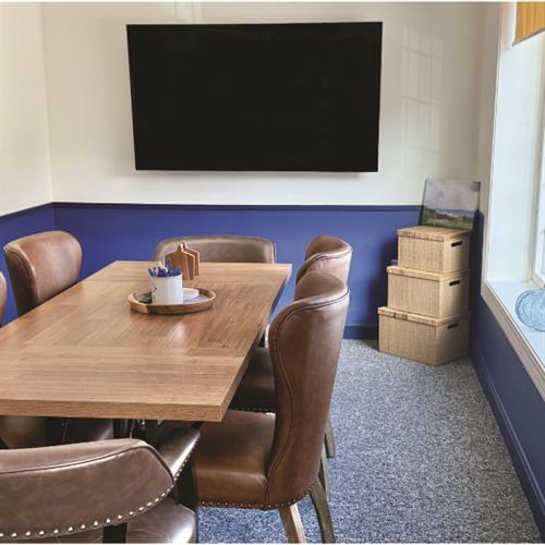 Gallery Image Chamber_image_1.jpg