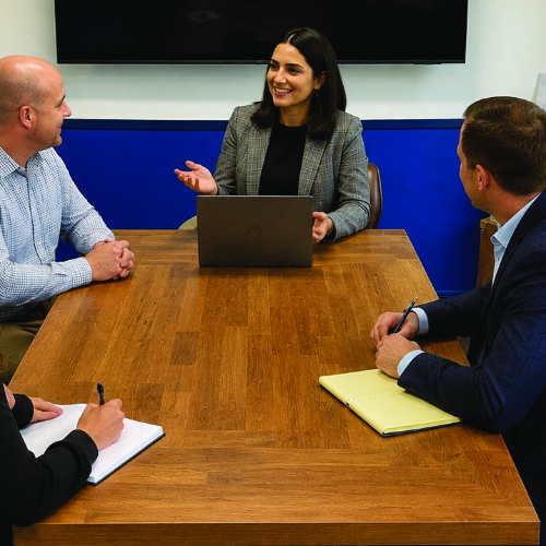 Gallery Image blue_room_meeting_2.jpg