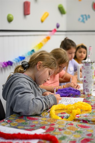 Gallery Image Summer_Art_Parties_2026-14.jpg