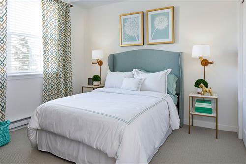 Gallery Image Revel-Spokane-Room_Bed.jpg