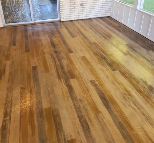 Enclosed Patio - Wood Floor Pattern 
