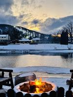 LakeFront Lodge - McHenry