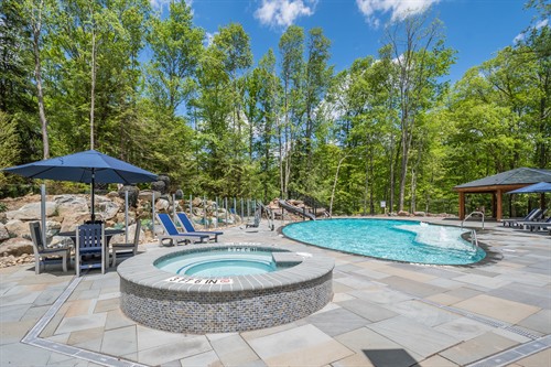 The Reserve at Timber Rock Village Outdoor Pool